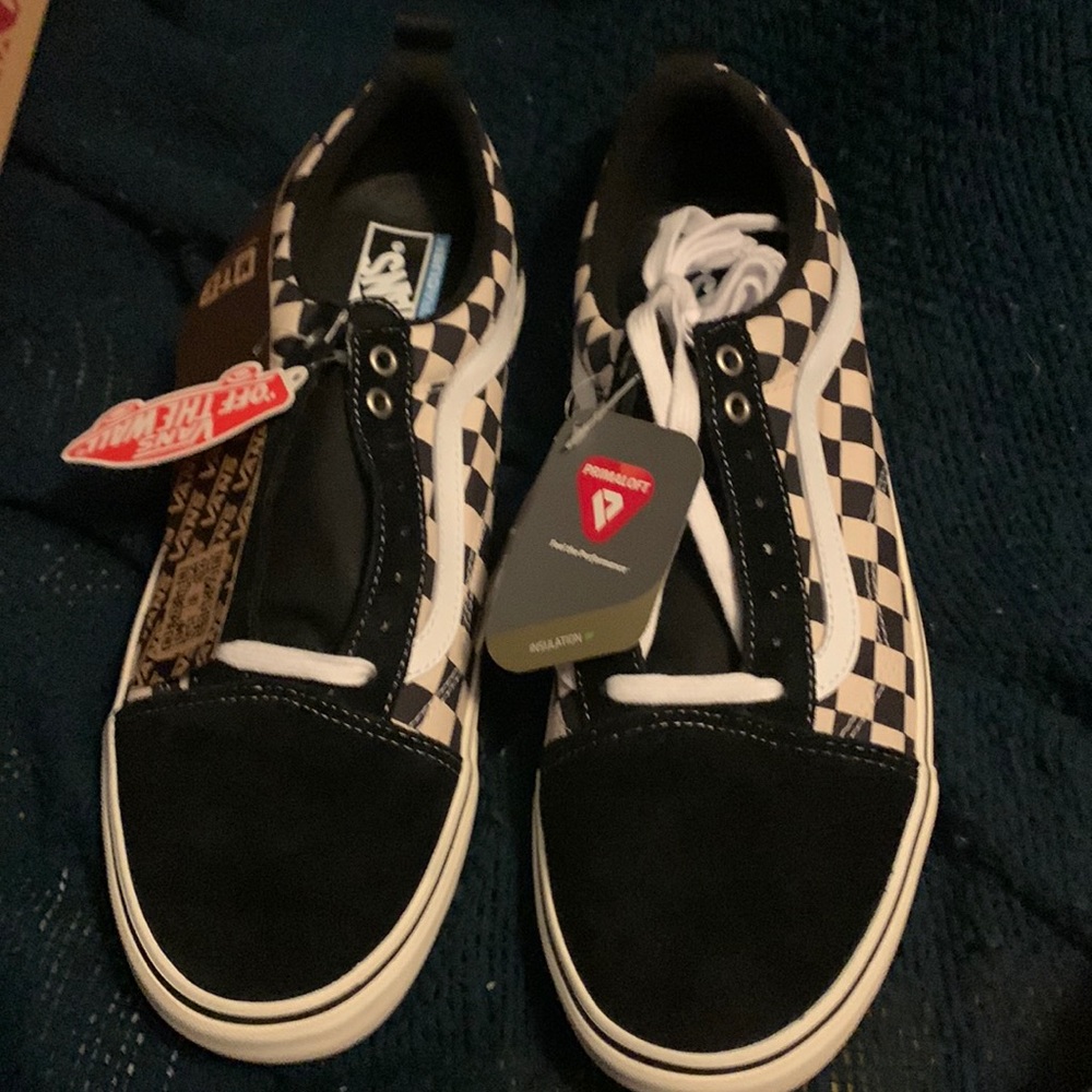Vans MTE-1 style footwear.  Great for all weather.